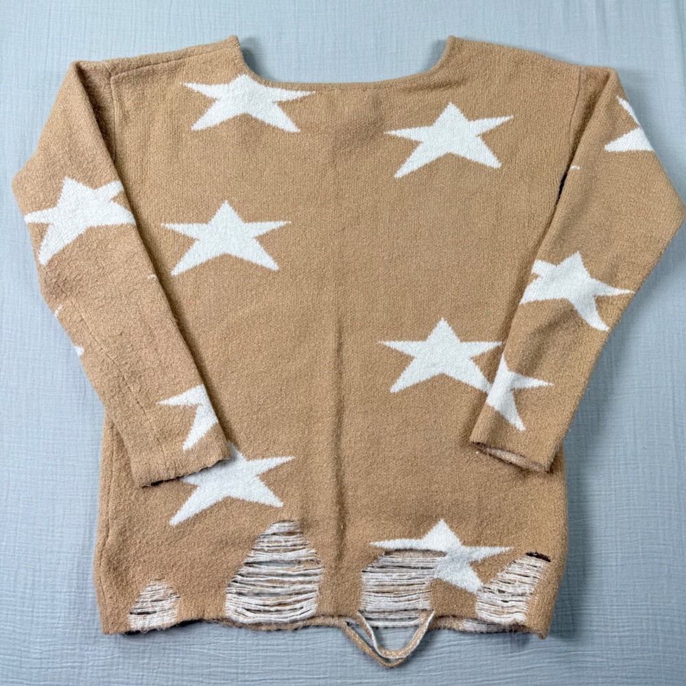 Fantastic Fawn Sweater‎ Womens Small Star Print Distressed Hem Knit Tan White - Picture 2 of 6